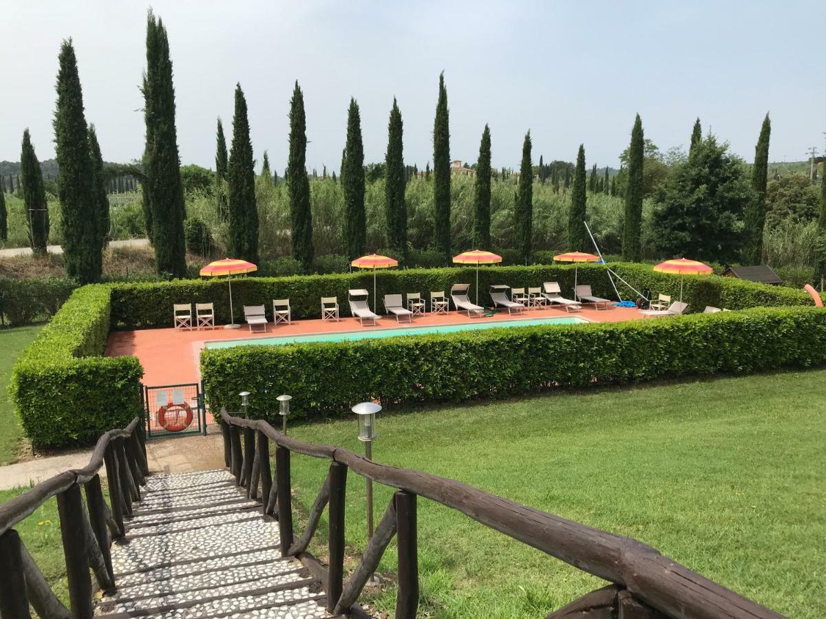 Casa Vacanze "Casale Al Pino" Riparbella Exterior photo